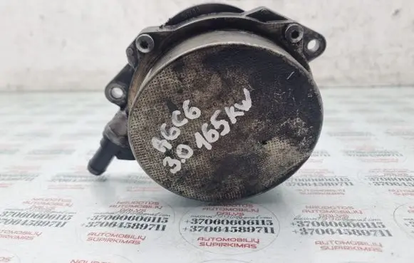 Audi A6 S6 C6 4F Vacuum pump