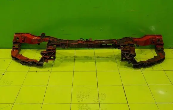 Ford Focus Radiator support slam panel BM518B041B