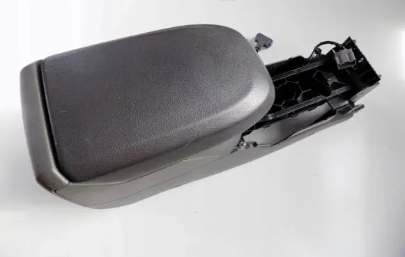 Ford Kuga I Armrest