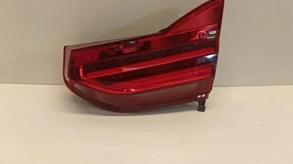 BMW 2 F44 Tailgate rear/tail lights
