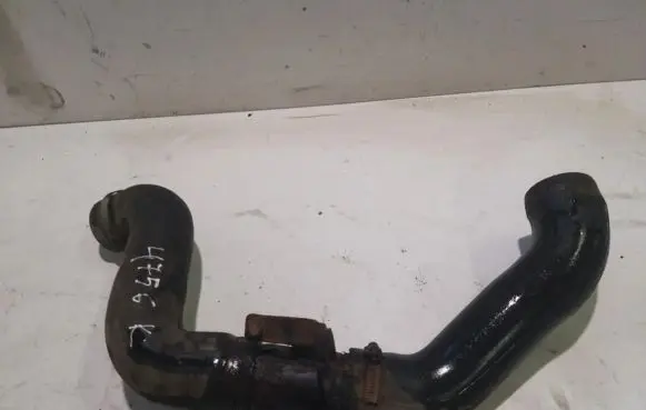 Intercooler hose/pipe