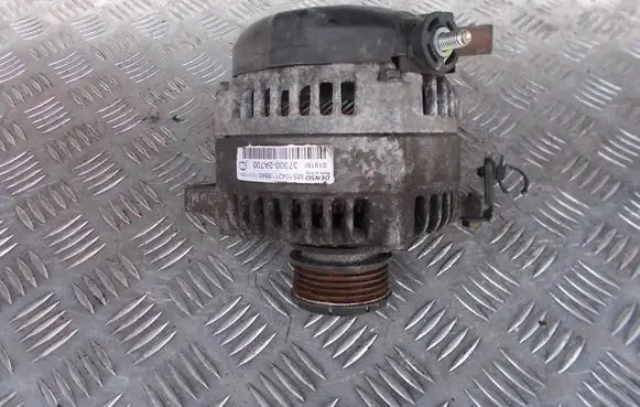 KIA Sportage Generator/alternator 373002A700 MS1042118840