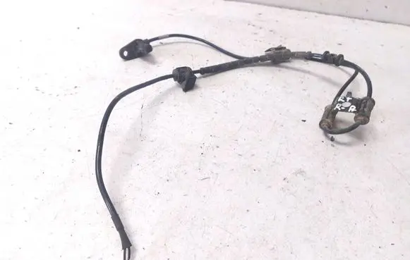 KIA Sportage ABS brake wheel speed sensor 956713W30