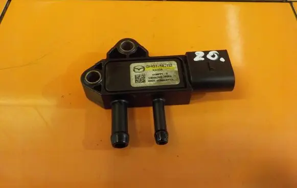 Mazda CX-5 EGR valve line/pipe/hose SH01182B2
