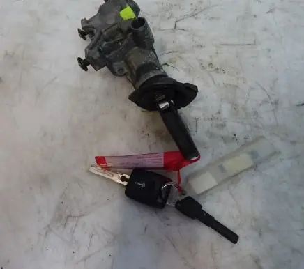 Audi A6 S6 C4 4A Ignition lock 4B0905851B