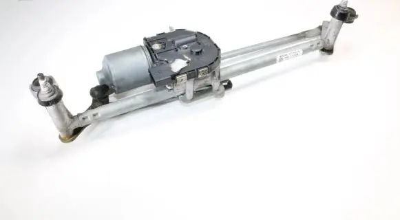 Volkswagen Scirocco Front wiper linkage and motor 1K8955119E 1K8955023E