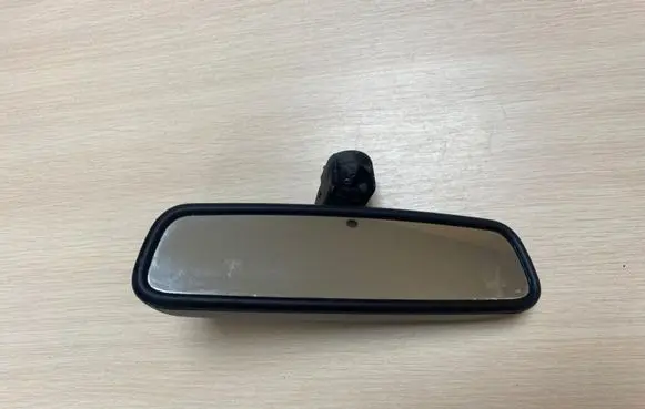 BMW 5 E60 E61 Rear view mirror (interior) 913446102
