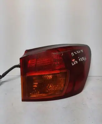 Lexus IS 220D-250-350 Rear/tail lights