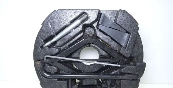 Jaguar XF Tool set 8X2317B043AC