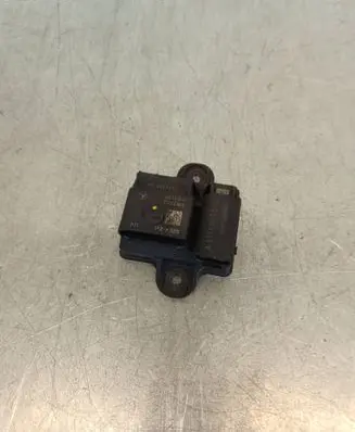 Mercedes-Benz B W246 W242 Glow plug pre-heat relay A6519005502 13177001881