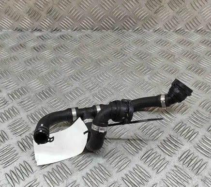 BMW iX1 Engine coolant pipe/hose 8478451