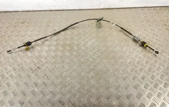 Ford Focus Gear shift cable linkage F1EP7E395BB