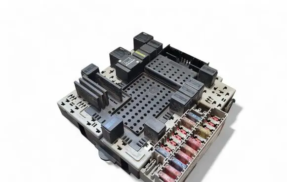 Volvo V70 Fuse box set 8645729 8676286 8622520
