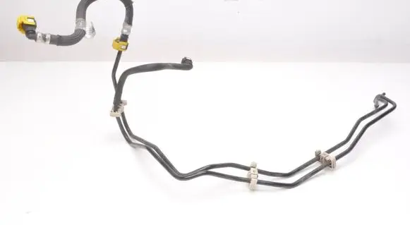 Alfa Romeo 4C Engine coolant pipe/hose 13051703011
