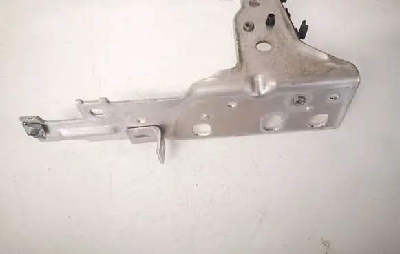 Volkswagen Golf V Other exterior part 1K1858505F