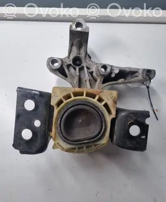 Dacia Dokker Engine mounting bracket 
