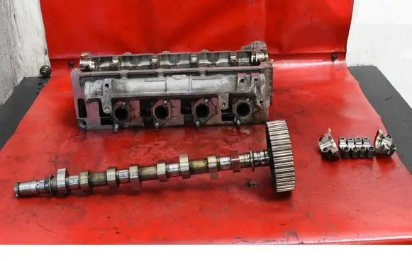 Nissan Qashqai Engine head 2968F2