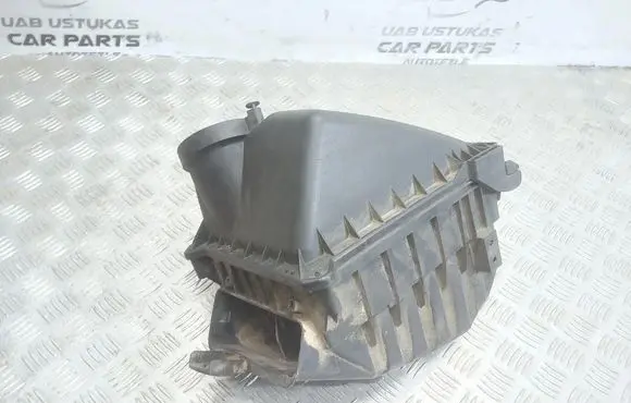 Audi A4 S4 B6 8E 8H Air filter box 059133837AA