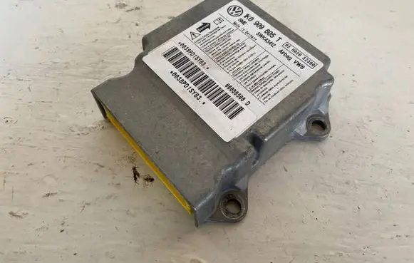 Volkswagen Golf V Airbag control unit/module 1K0909605T 05H020S2300 5WK43412