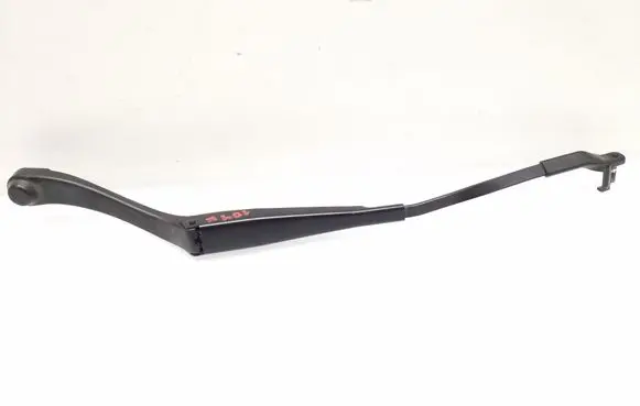 Mercedes-Benz C W204 Front wiper blade arm A2048200044