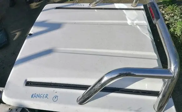 Ford Ranger Fuse box cover 147KW