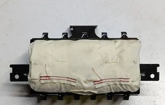 Passenger airbag