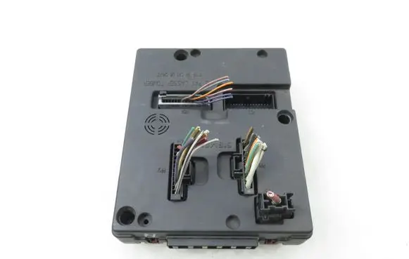 Renault Megane I Central body control module 8200029340B S108502510D