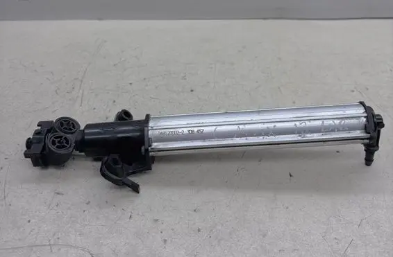Ford C-MAX II Headlight washer spray nozzle 308457 0481200022