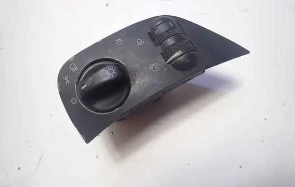 Volkswagen Polo III 6N 6N2 6NF Light switch 6N1941531M
