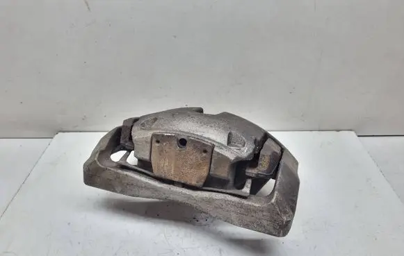 BMW 7 F01 F02 F03 F04 Front brake caliper 