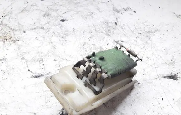 Ford Focus Heater blower fan relay 