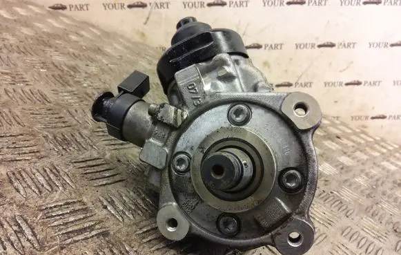 Skoda Yeti (5L) Fuel injection high pressure pump 0445010514