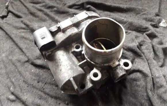 Opel Vivaro Engine shut-off valve 0281002681