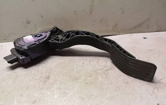 Citroen C3 Accelerator throttle pedal 9681530380 6PV00908301 15042008