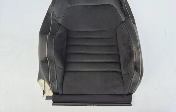 Skoda Superb B8 (3V) Seat trim 3V0881805QH