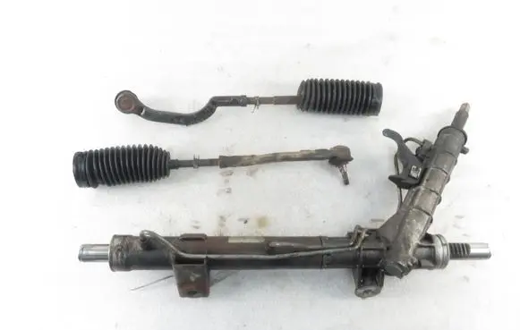 Opel Vivaro Steering rack F800001015