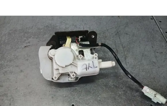 Mazda 626 Tailgate/trunk/boot lock/catch/latch 