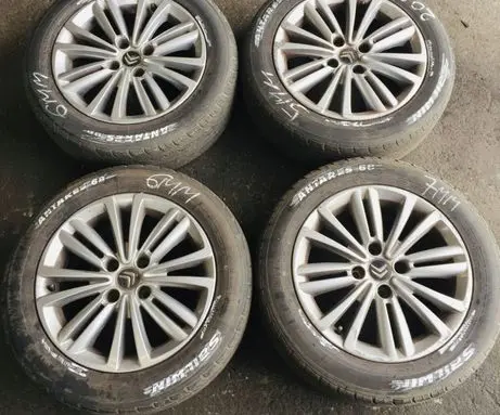 Citroen C4 II R16 alloy rim 