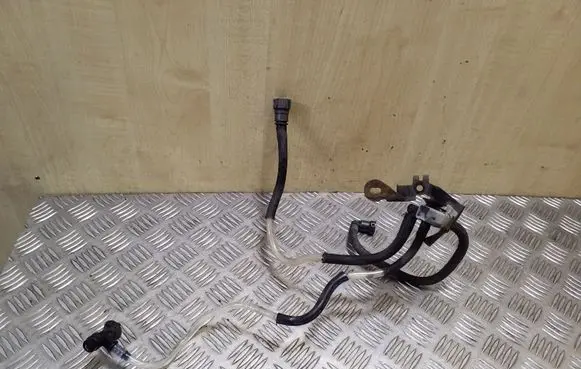 Nissan Primastar Fuel line/pipe/hose 