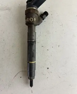 Mitsubishi Colt Fuel injector 0445110167 044511016