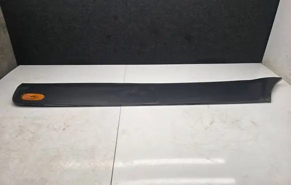 Mercedes-Benz Sprinter W906 Rear fender molding trim A9066903700 12533998 ZGS001