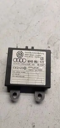Audi A4 S4 B7 8E 8H Alarm control unit/module 8H0951178 060060 960500600