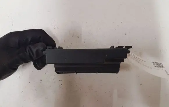 Audi A6 S6 C6 4F Power management control unit 4F0907280 4F0910280008