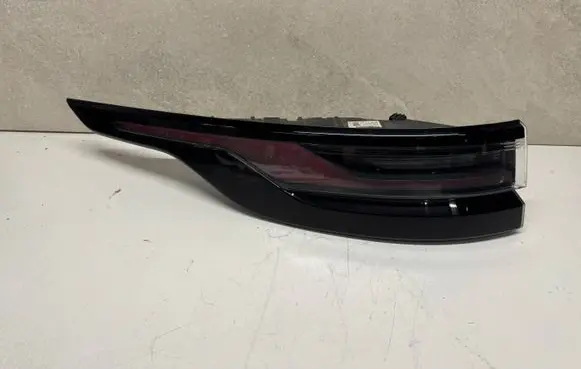 Land Rover Range Rover Velar Rear/tail lights N8A213405ADLTD31 FLD737401112 06092023