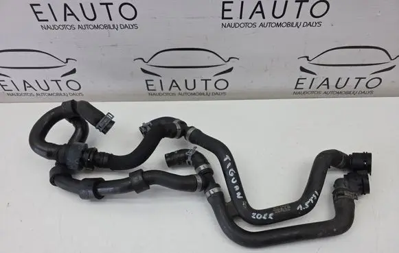 Volkswagen Tiguan Allspace Engine coolant pipe/hose 5QF121156 5Q0122291S 5C0121087D