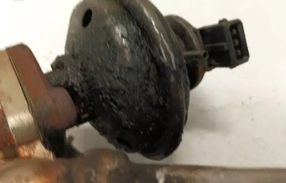 BMW 5 E60 E61 EGR valve 