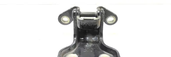 Chevrolet Captiva Rear door upper hinge