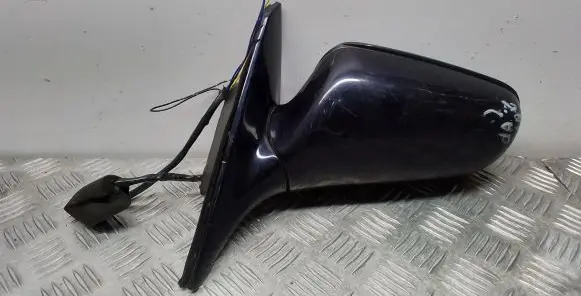 Mazda Xedos 6 Front door electric wing mirror 011547