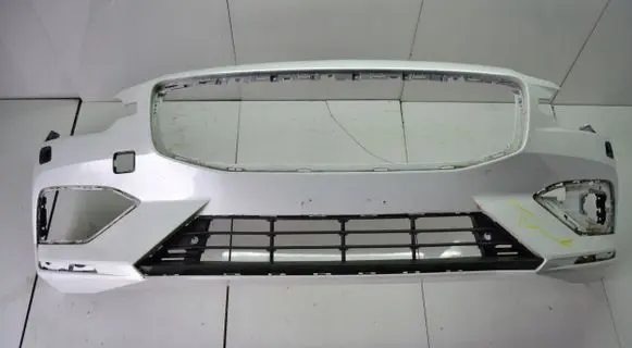 Volvo V60 Front bumper 31690589