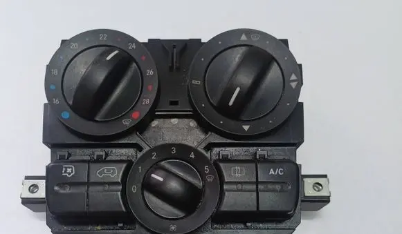 Mercedes-Benz Vito Viano W639 Climate control unit A6399060100